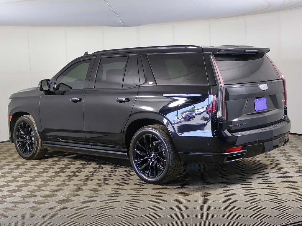 Car Image 13